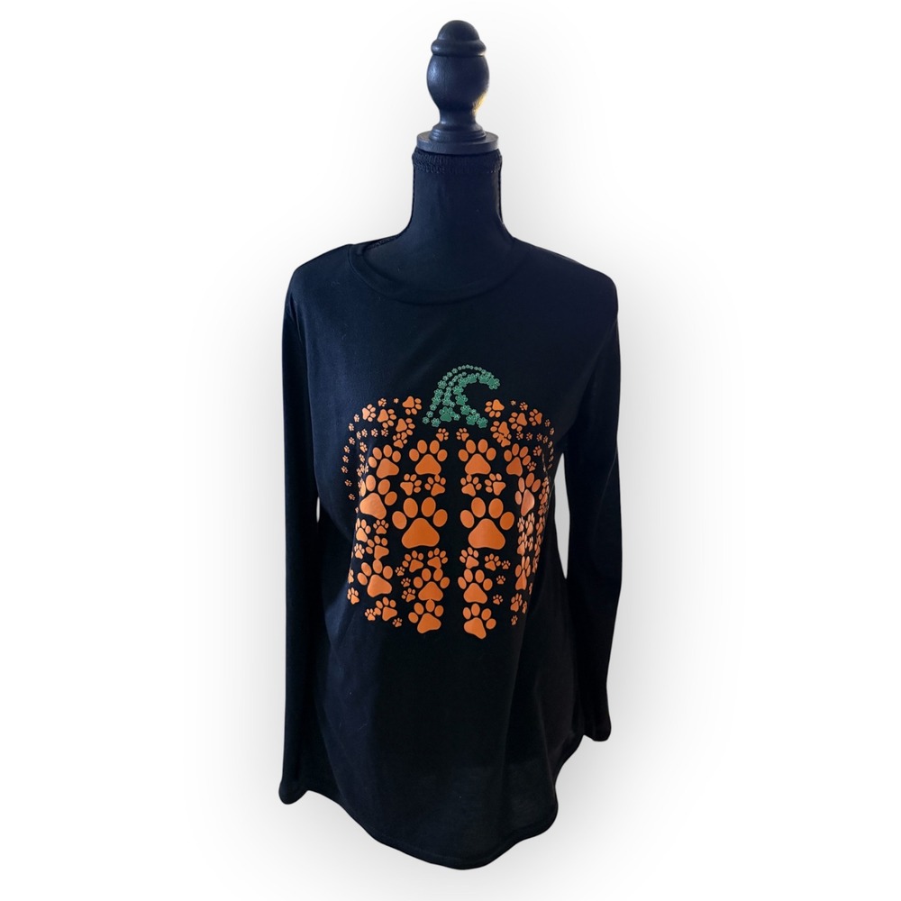 Halloween Cat Dog Paw Print Pumpkin Long Sleeve T-Shirt Black Fall Graphic Tee